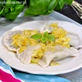 PIEROGI Z WĄTRÓBKĄ