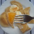 pierogi z brzoskwinią
