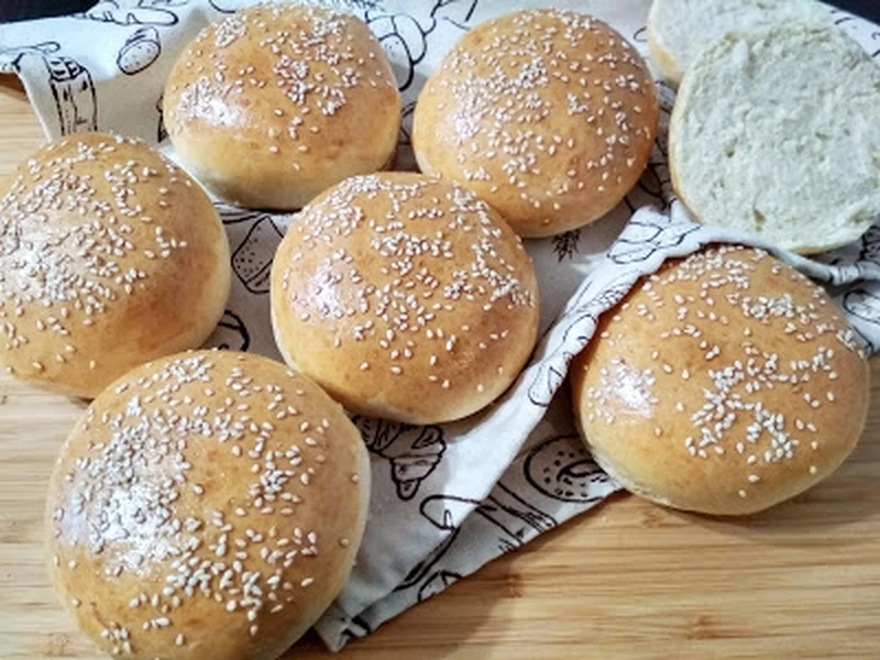 Bułki do hamburgerów