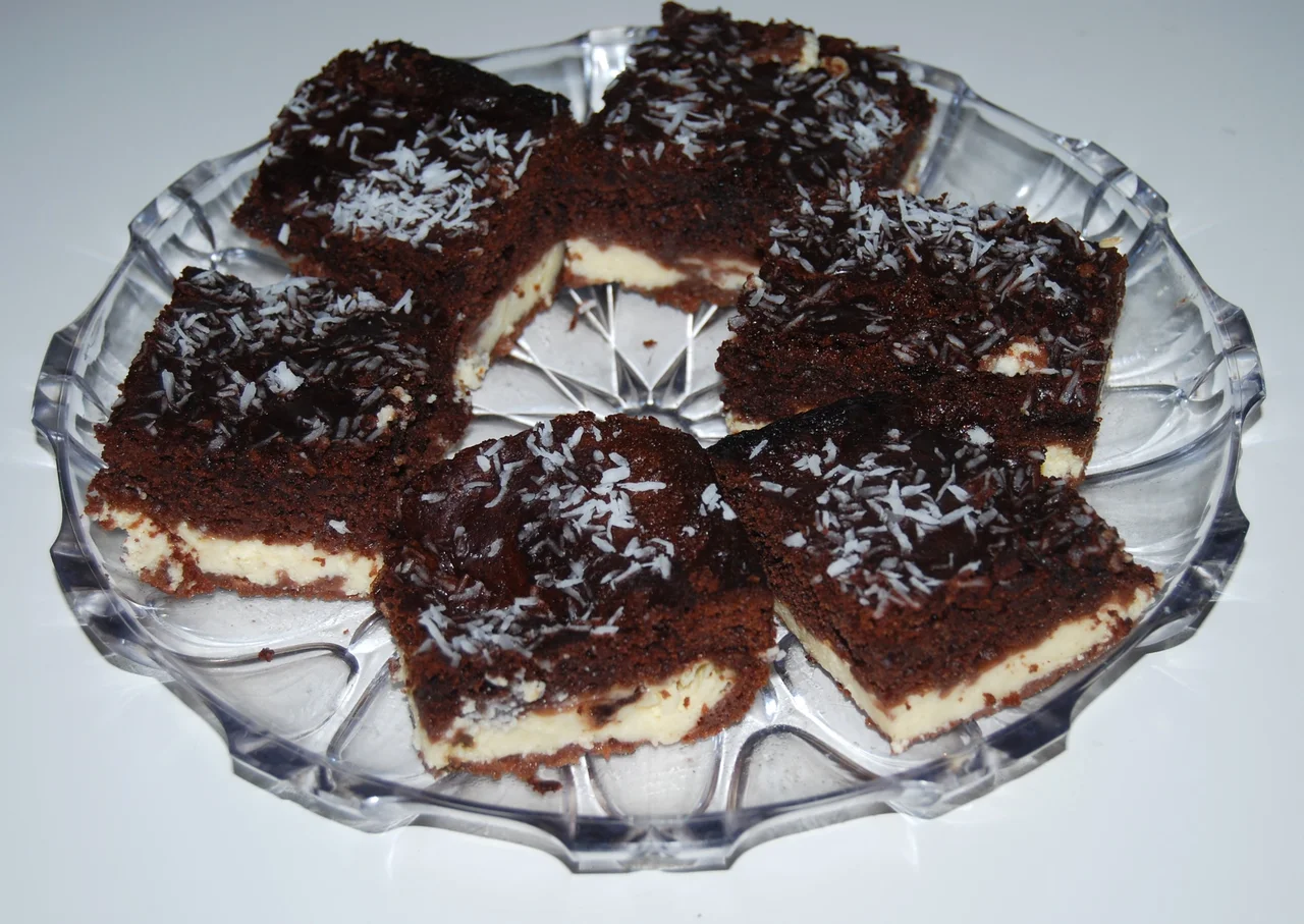 Ciasto Izaura -sernik w murzynku