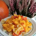 Makaron z dynią i serem cheddar, obiad jednogarnkowy + film