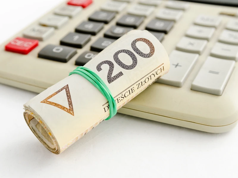 Rząd planuje ozusowanie umów zleceń! Co to oznacza dla ponad miliona Polaków?