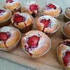 muffiny z truskawkami puszyste i wilgotne w środku :)