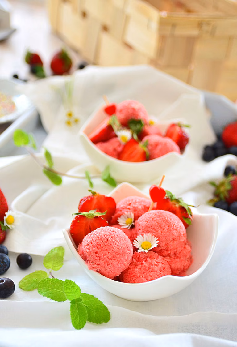 Fit lody truskawkowe