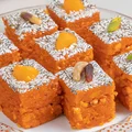 Tylko 5 prostych kroków do idealnego Burfi! Prosty przepis na indyjski deser z mlekiem i bakaliami