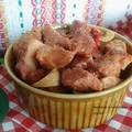 Gulasz pieczony. Pieczone mięso a'la gulasz z piekarnika.