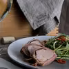 Polędwiczki wieprzowe w czosnku niedźwiedzim i prosciutto