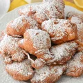 Mini pączki kładzione z rodzynkami "Friciò" z włoskiego Piemontu
