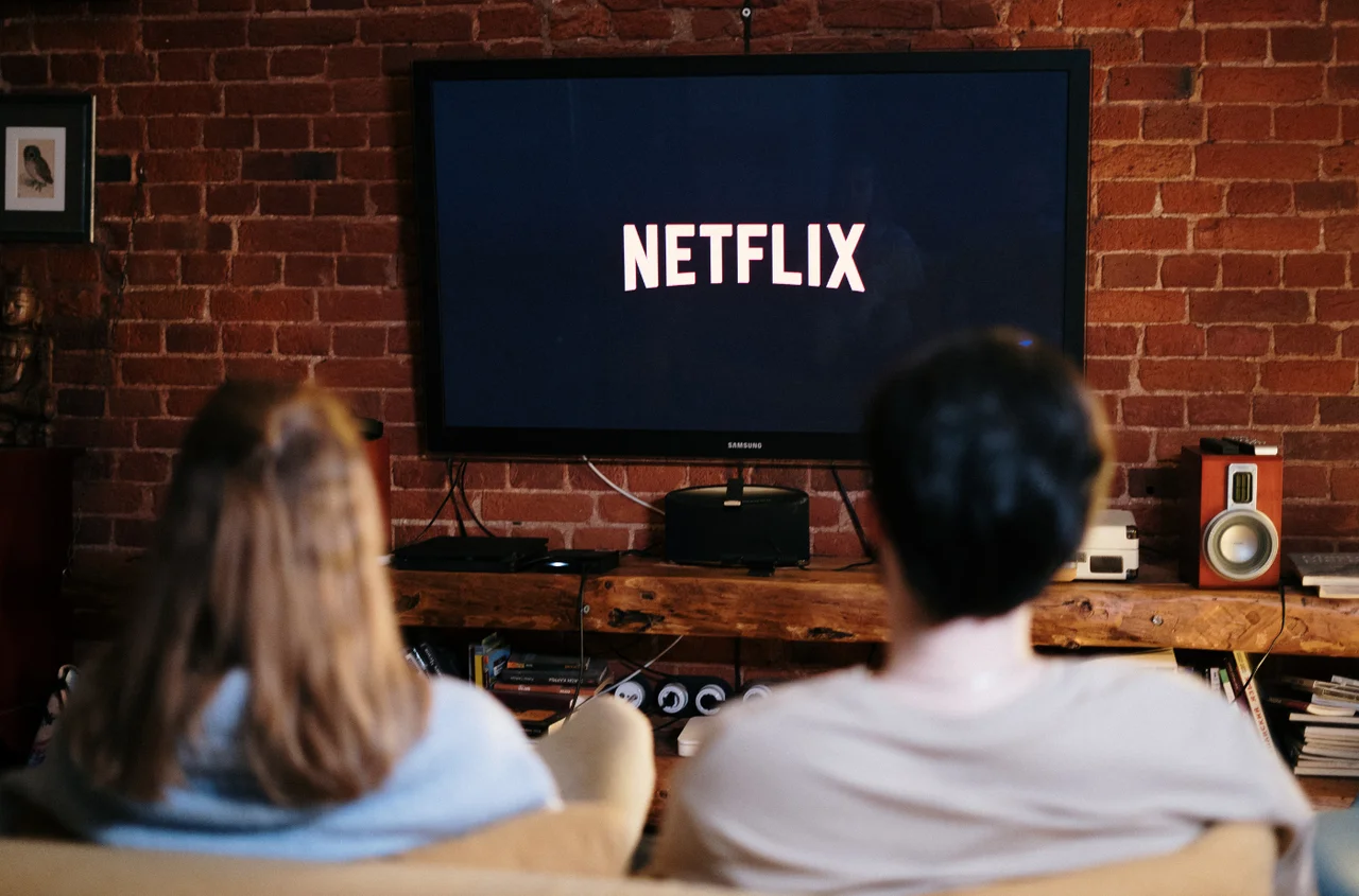 Ten serial wstrząsnął widzami! Numer 1 na Netflixie – każdy rodzic musi go zobaczyć!