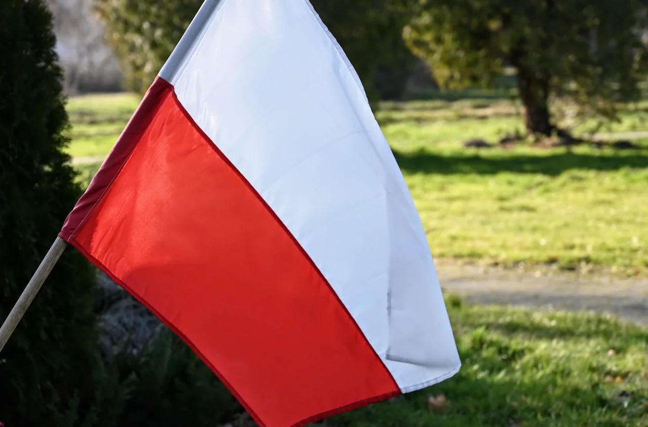 Dzień Polonii i Polaków za Granicą - Święto Więzi z Ojczyzną