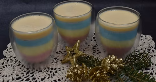 Tęczowe mini serniczki