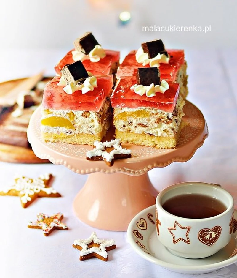 Ciasto Prince Polo z brzoskwiniami i galaretką