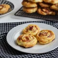 Zawijasy z mascarpone i boczkiem