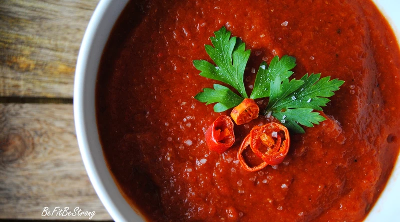 Domowy, lekko pikantny ajvar