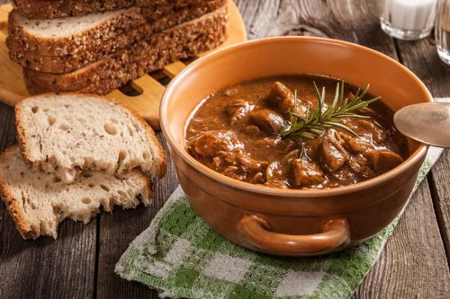 Zupa gulaszowa