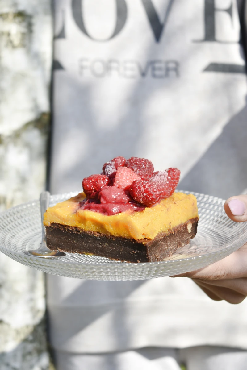 BROWNIE Z MUSEM DYNIOWYM