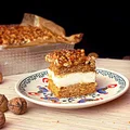Ciasto miodowo- orzechowe z kremem budyniowym