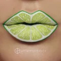 Limonkowe usta