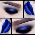 Fantastyczny niebieski makijaż