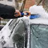 Jak odśnieżyć skutecznie auto? 5 najważniejszych zasad