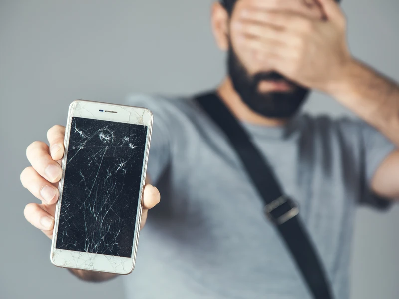 Czy warto ubezpieczyć telefon? Na co zwrócić szczególną uwagę?
