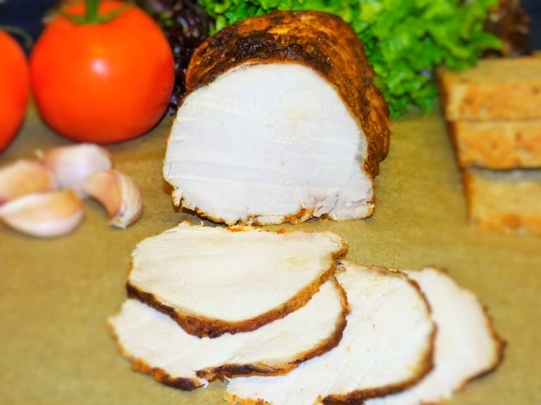 Domowa wędlina z pieczonego schabu