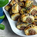 Paszteciki z biała kiełbasa w cieście francuskim