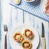 MUFFINY Z JAJKIEM, BOCZKIEM I SEREM ASIAGO
