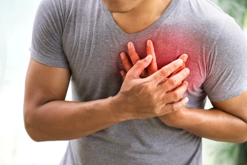 Ból w klatce piersiowej - nie wolno go lekceważyć