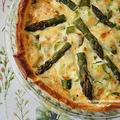 Tarta ze szparagami i gorgonzolą