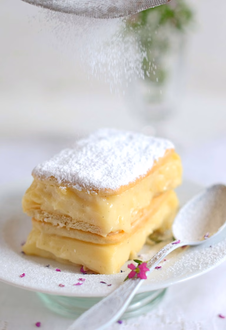 Napoleonka bez pieczenia na upalne dni