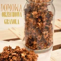 domowa orzechowa granola