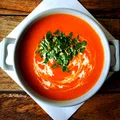 Szybka zupa krem z pomidorów i papryki