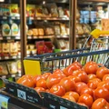 Jak nie marnować jedzenia? 4 praktyczne wskazówki