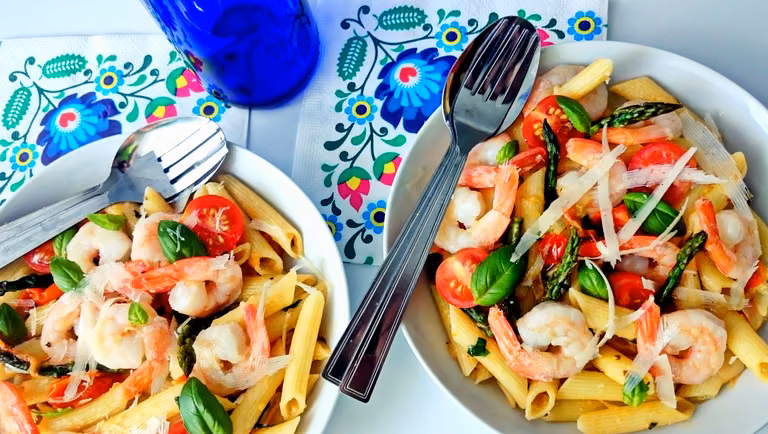 lekkie penne z krewetkami