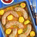 Pieczona biała kiełbasa w sosie curry z ziemniakami