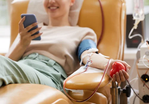 Honorowi dawcy krwi z darmowymi przejazdami i parkingami!? Lewica z nową propozycją!