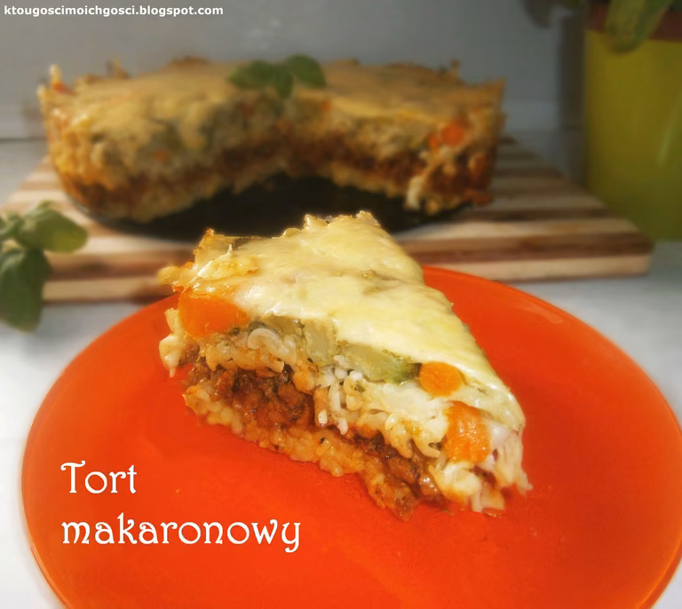 Tort makaronowy