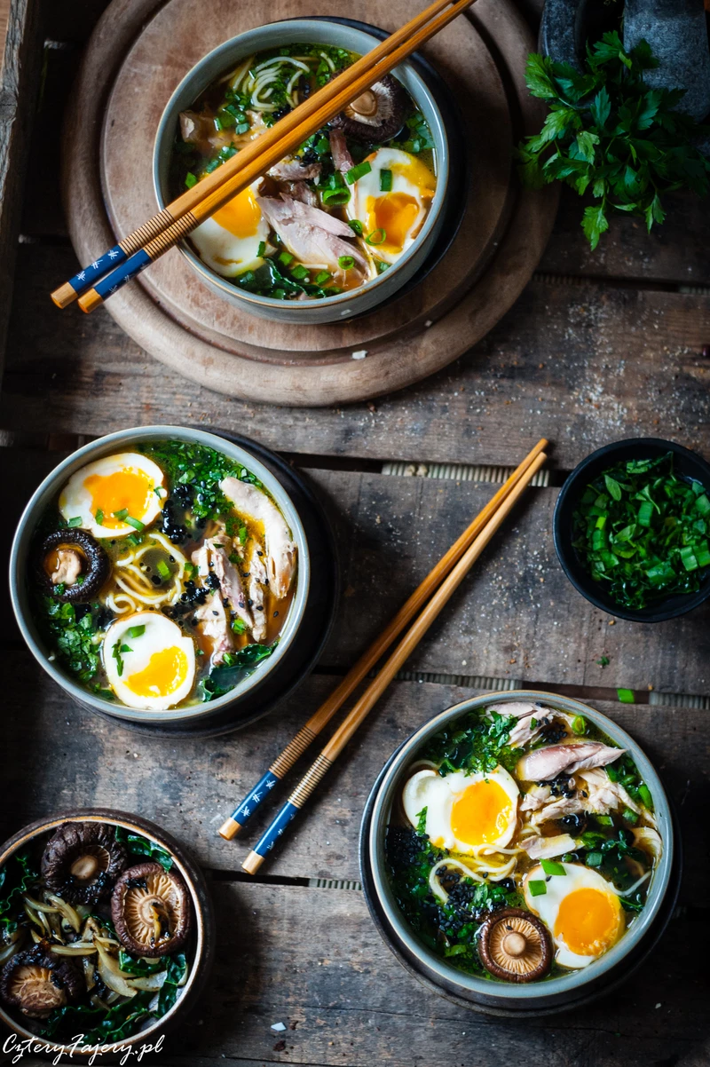 Ramen z kurczakiem