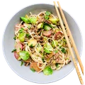 Stir fry z indyka, brukselki i rzodkiewki