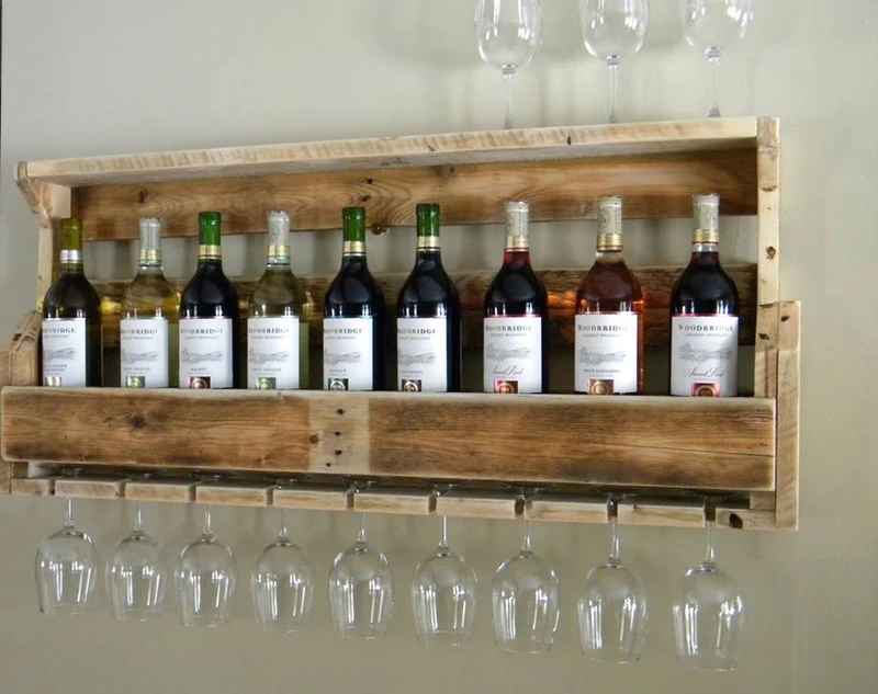 Półka na wino z palet