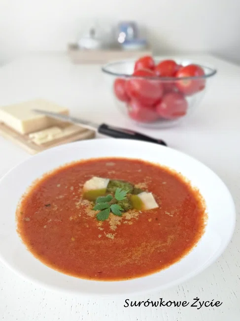 Zupa krem z pieczonych pomidorów