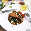 Grillowany łosoś ze szpinakiem i serem feta