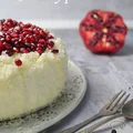 Ciasto śnieżny puch z granatem