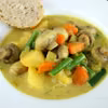 Jednogarnkowe: Wegetariańskie curry z pieczarkami i ziemniakami