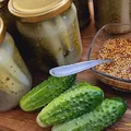 Ogórki w zalewie musztardowej na zimę