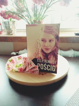 Recenzja – „Pościg” Elle Kennedy