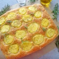 Focaccia z ziemniakami i rozmarynem