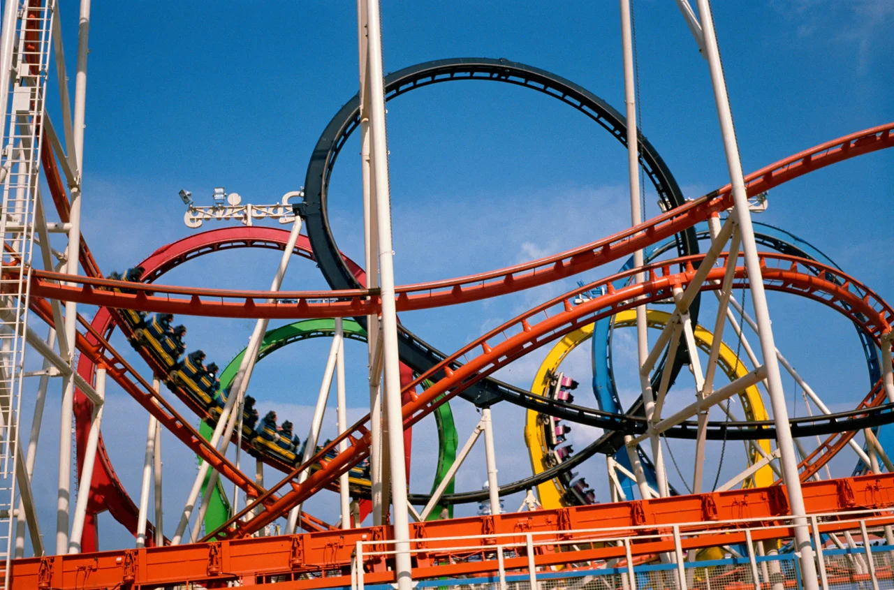 Światowy Dzień Roller Coastera: Ekscytująca podróż przez historię i znaczenie