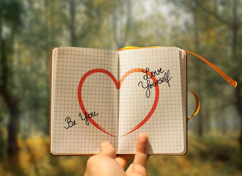 SELF-LOVE – dlaczego warto ją celebrować?